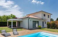 maison design avec piscine dans la Haute Garonne ou le Tarn